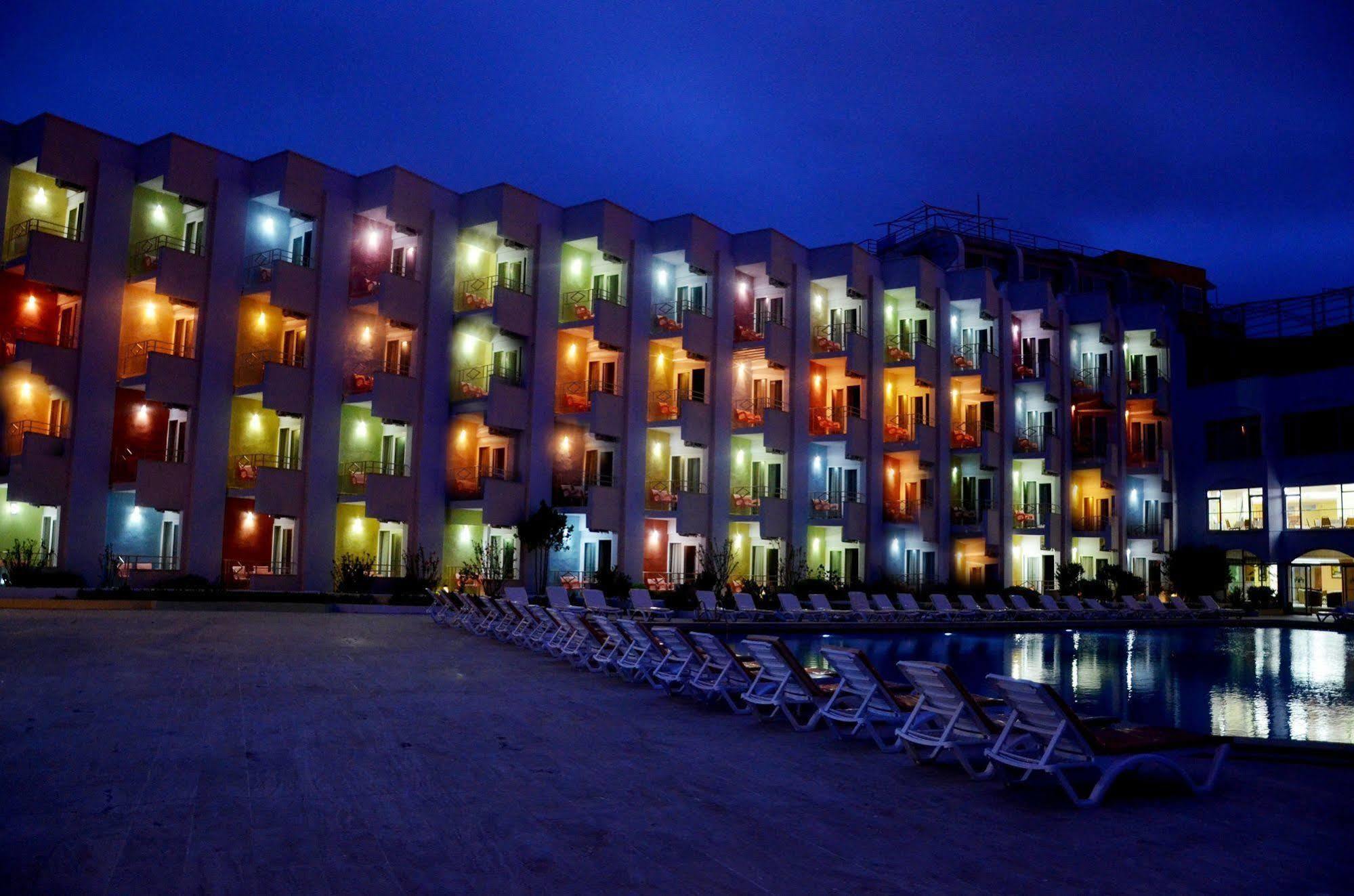 Orient Resort Hotel Fethiye Exterior foto